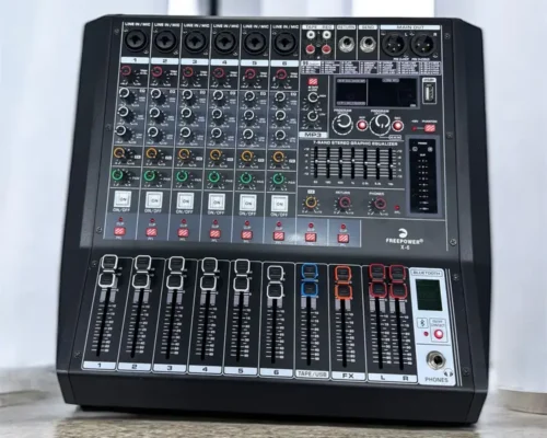 MIXER X6 X-6 audio mixer with a 7-band stereo graphic equalizer