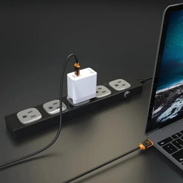 JUCX24 USB-C® to USB-C® Sync & Charge Cable (1.8m / 6 ft.) - Image 4