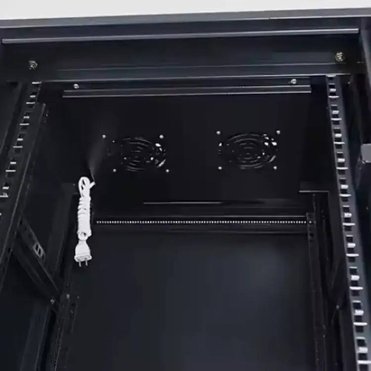 FLOOR STANDING SERVER CABINETS NRB.6625 25U GLASS FRONT DOOR PERFORATED SIDE DOORS 4 FANS 4 CASTORS ADJUSTABLE FEET 1 FIXED SHELF (600x800)