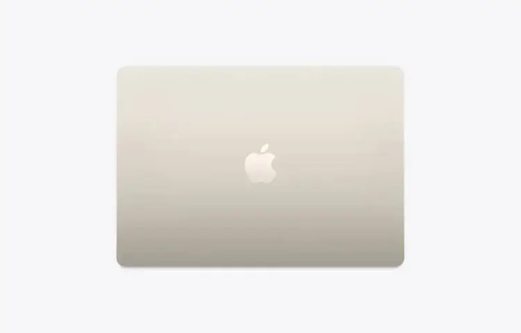 Apple, M5 10-Core CPU, 24GB Ram, 1TB SSD, 15.3 Inch, 10-Core GPU, Starlight - Image 4